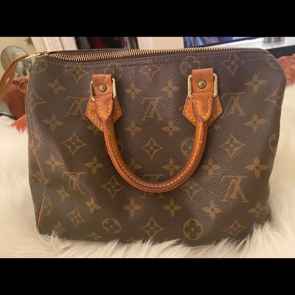 Louis Vuitton Speedy 25